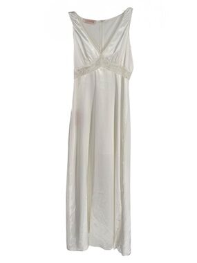 JJ's House NWT Satin Gown Dress Sleeveless Size 4 Ivory V-neck Lace Cutout